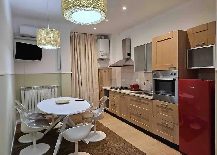 Lemon House In The Center Pesante Appartement *